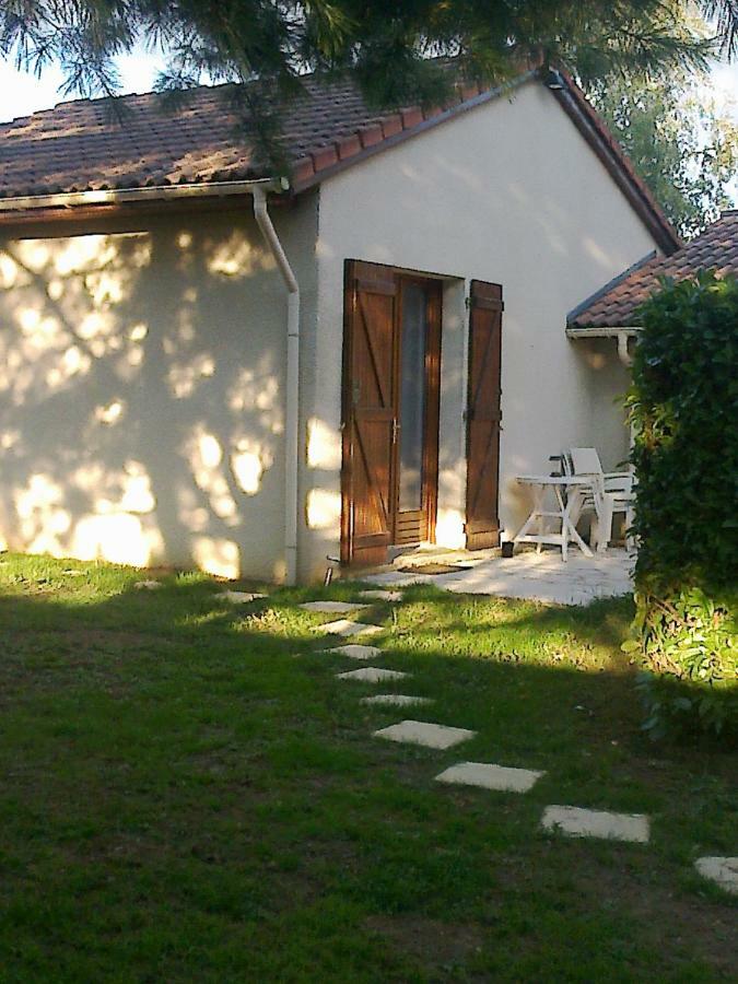Tramoyes Les Ecureuils B&B 외부 사진